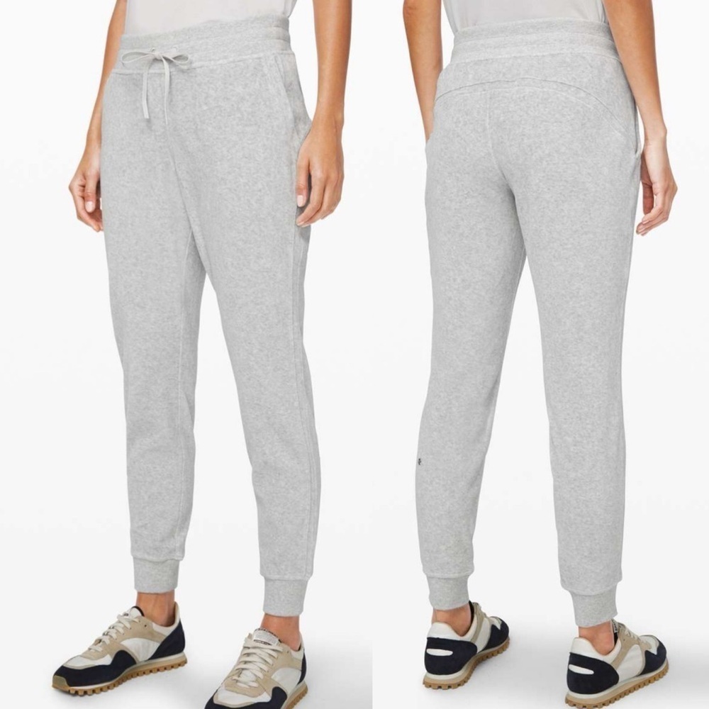 Lululemon Warm Down Jogger Velour Heathered Core Ultra Light Grey Sz 2
